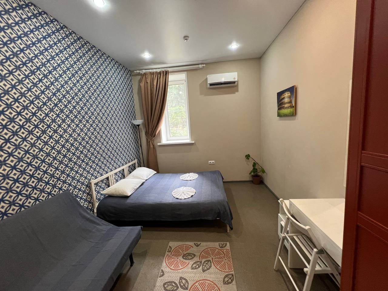 Трёхместный и более (Семейный номер), Хостел Живи и Путешествуй