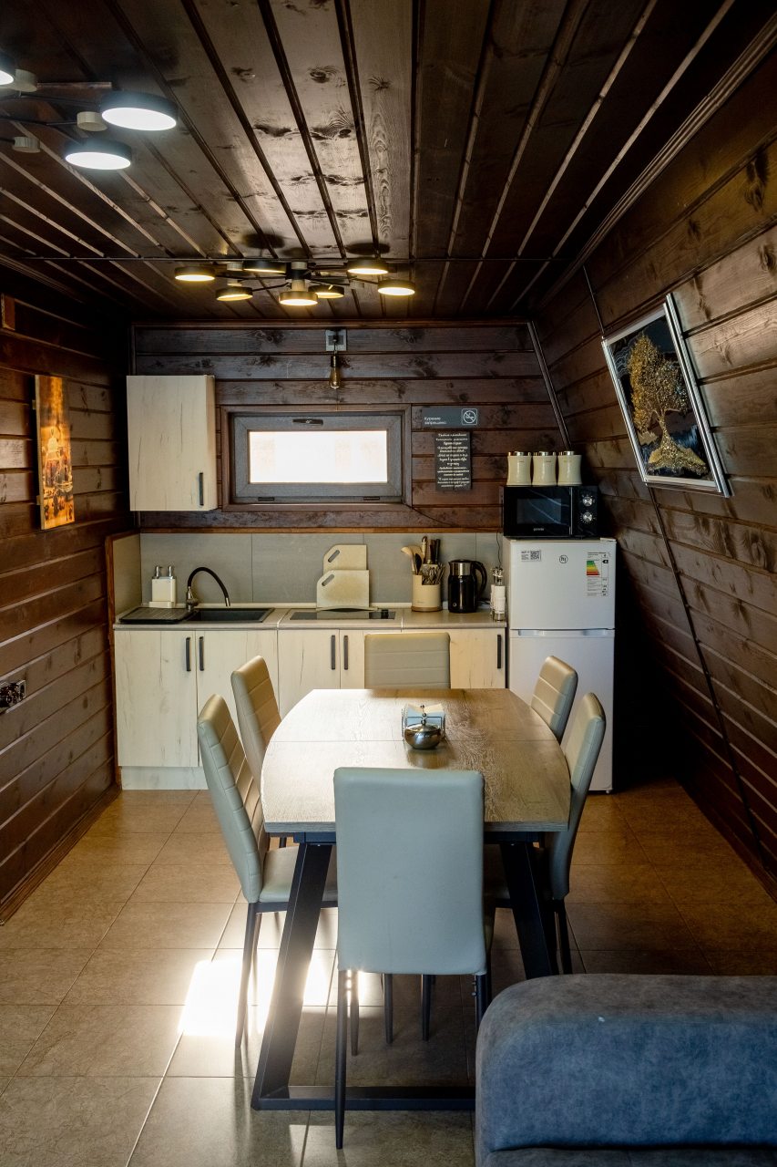 Коттедж (BROWN HOUSE), База отдыха ANAKA