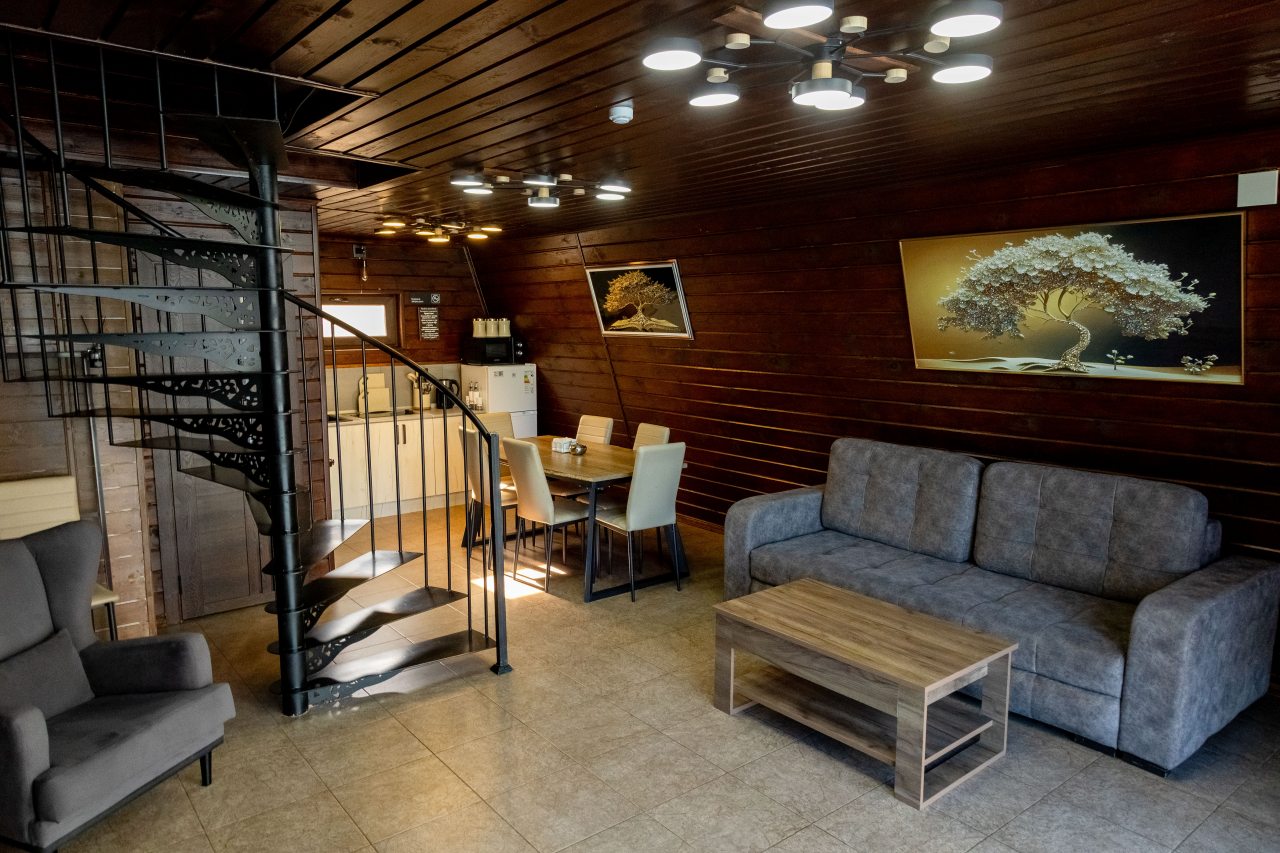 Коттедж (BROWN HOUSE), База отдыха ANAKA