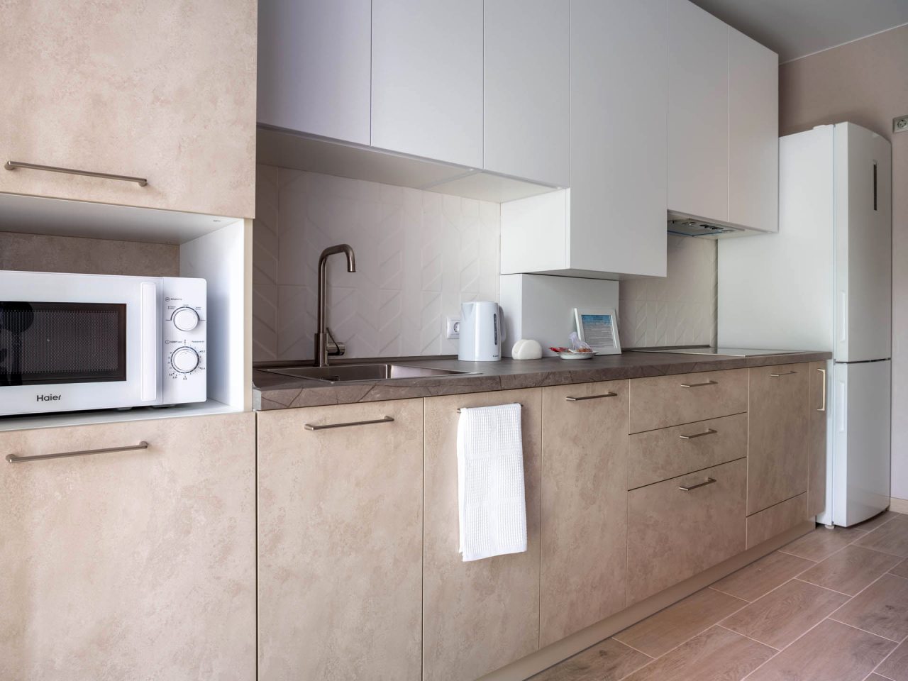 Апартаменты (Apart-Deluxe Легенды Моря 110), Апартаменты Apart-Deluxe Легенды моря на Советском проспекте