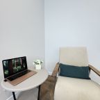 Апартаменты (Профсоюзная 59 - 2+ комнатная), Апартаменты ВыДома в самом центре города ЖК 'City Life'