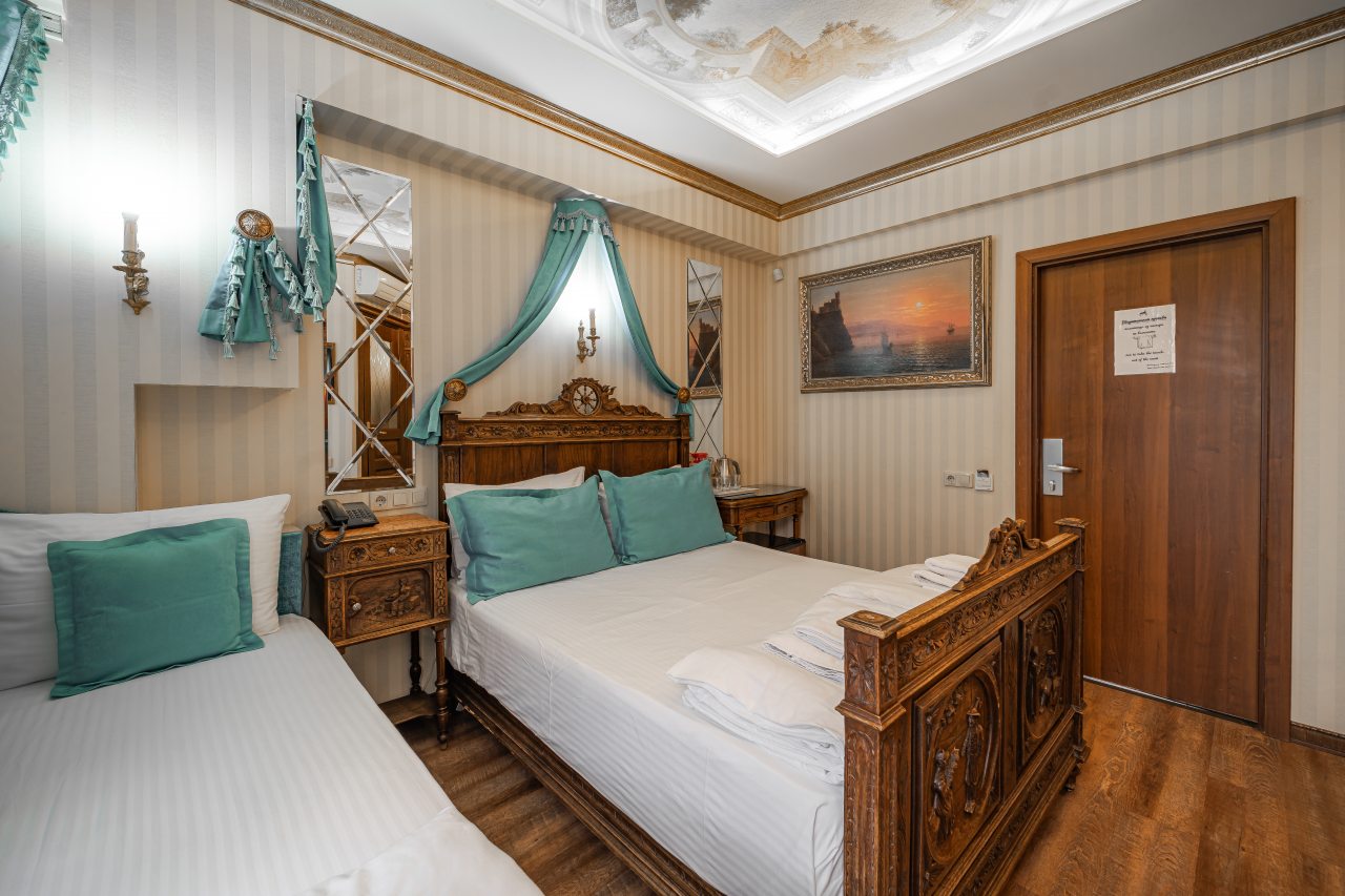 Трехместный (Трехместная комната), Гостевой дом Усадьба МихалычЪ