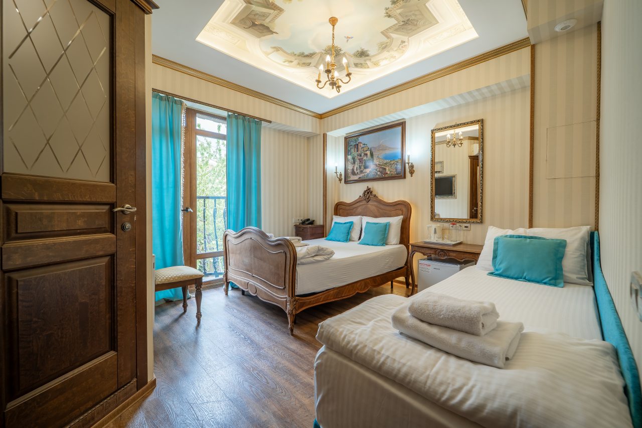 Трехместный (Трехместная комната), Гостевой дом Усадьба МихалычЪ