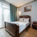 Четырехместный (Двухкомнатный эконом (главный корпус)), Гостевой дом Усадьба МихалычЪ