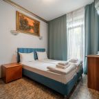 Четырехместный (Двухкомнатный эконом (главный корпус)), Гостевой дом Усадьба МихалычЪ