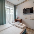 Четырехместный (Двухкомнатный эконом (главный корпус)), Гостевой дом Усадьба МихалычЪ