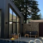 Бассейн, Апарт-отель Бридж