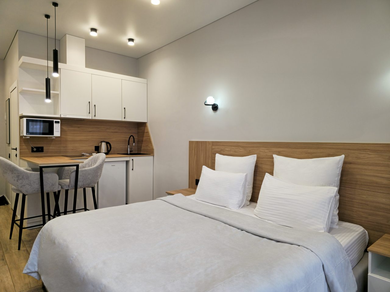 Полулюкс (Стандарт комфорт), Гостиница Таукель