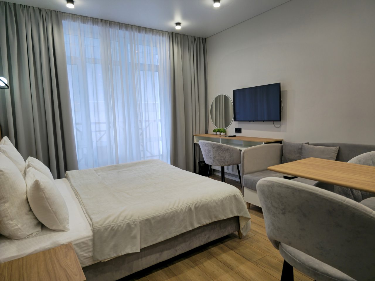 Полулюкс (Стандарт комфорт), Гостиница Таукель