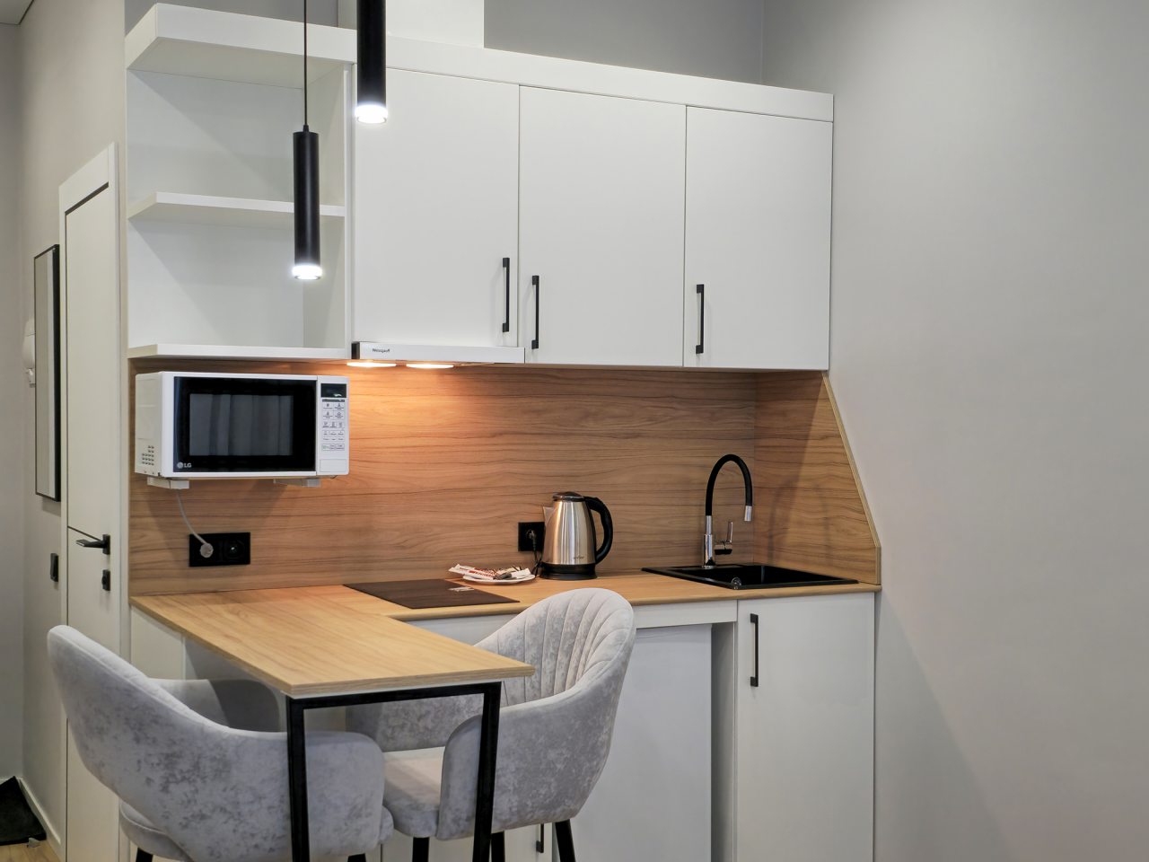 Полулюкс (Стандарт комфорт), Гостиница Таукель