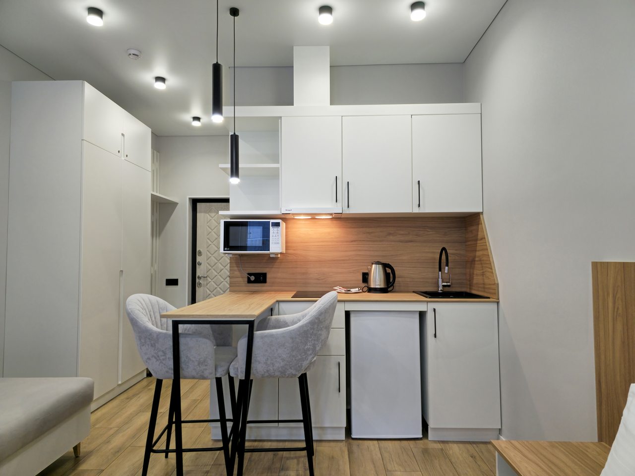 Полулюкс (Стандарт комфорт), Гостиница Таукель