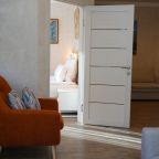 De Luxe (Арт пентхаус), Гостиница Таукель