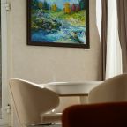 De Luxe (Арт пентхаус), Гостиница Таукель