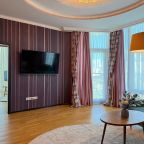 Апартаменты (Двухкомнатные с видом на город N505), Апартаменты Аквамарин Resort Apartments