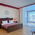 Апартаменты (Двухкомнатные с видом на город N505), Апартаменты Аквамарин Resort Apartments