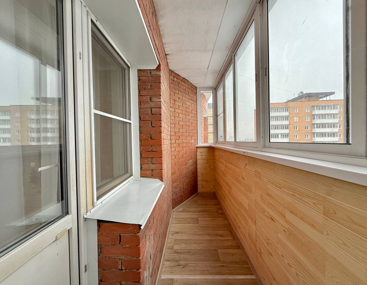 Квартира (Однокомнатная в центре города, 13 этаж), Апартаменты 1-к квартира в центре города