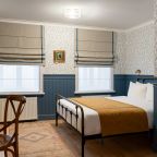 De Luxe (Улучшенный Делюкс), Бутик-Отель Сомов