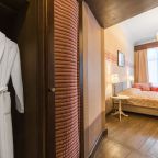 Люкс (Люкс 2-х уровневый с джакузи), Гостевой дом Автор