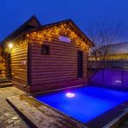 Дом (Рыбака), Речной клуб Коттедж Дом рыбака