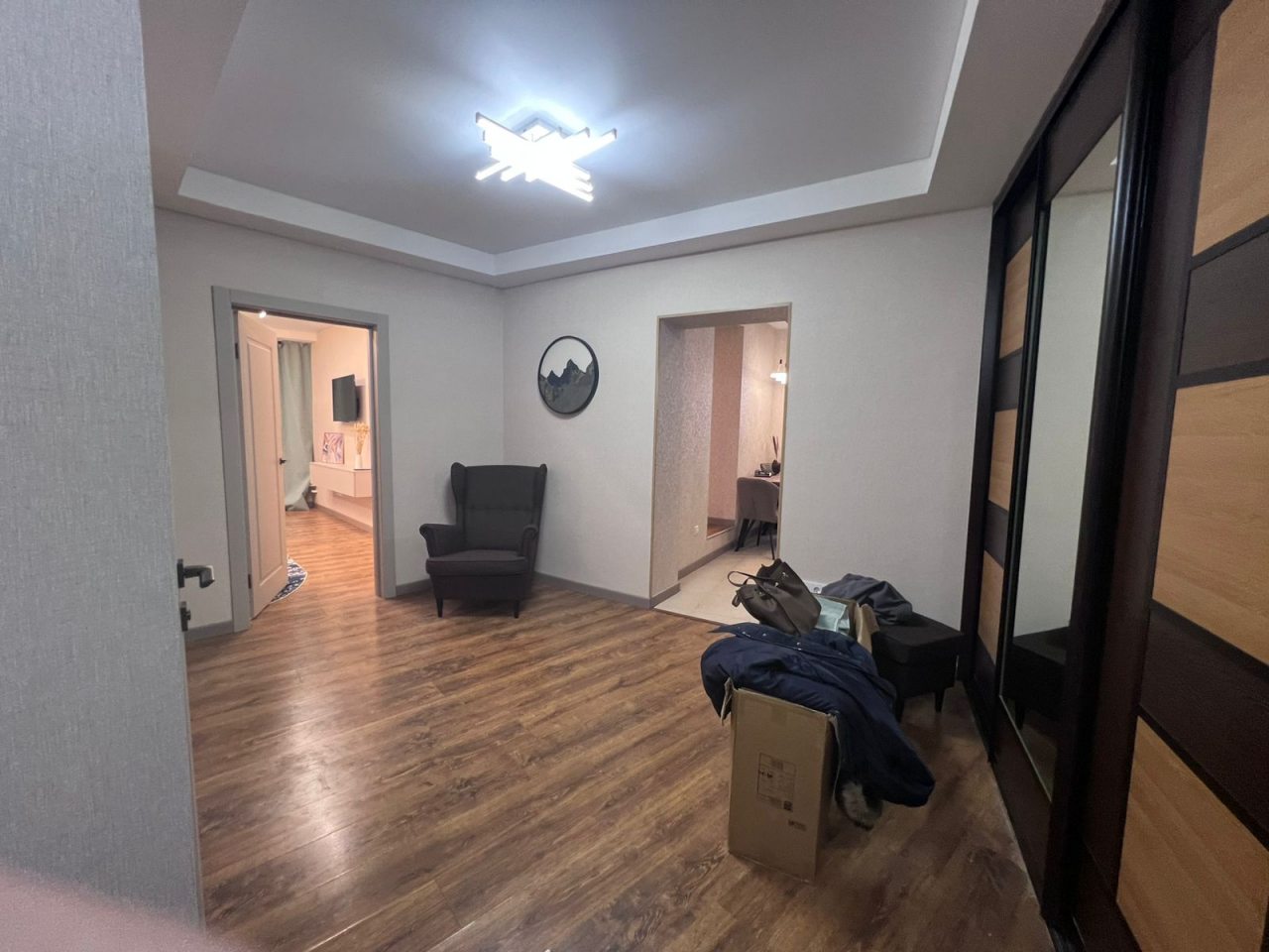 Апартаменты (Калинина 5-2), Апартаменты 365 ключей на Калинина 5