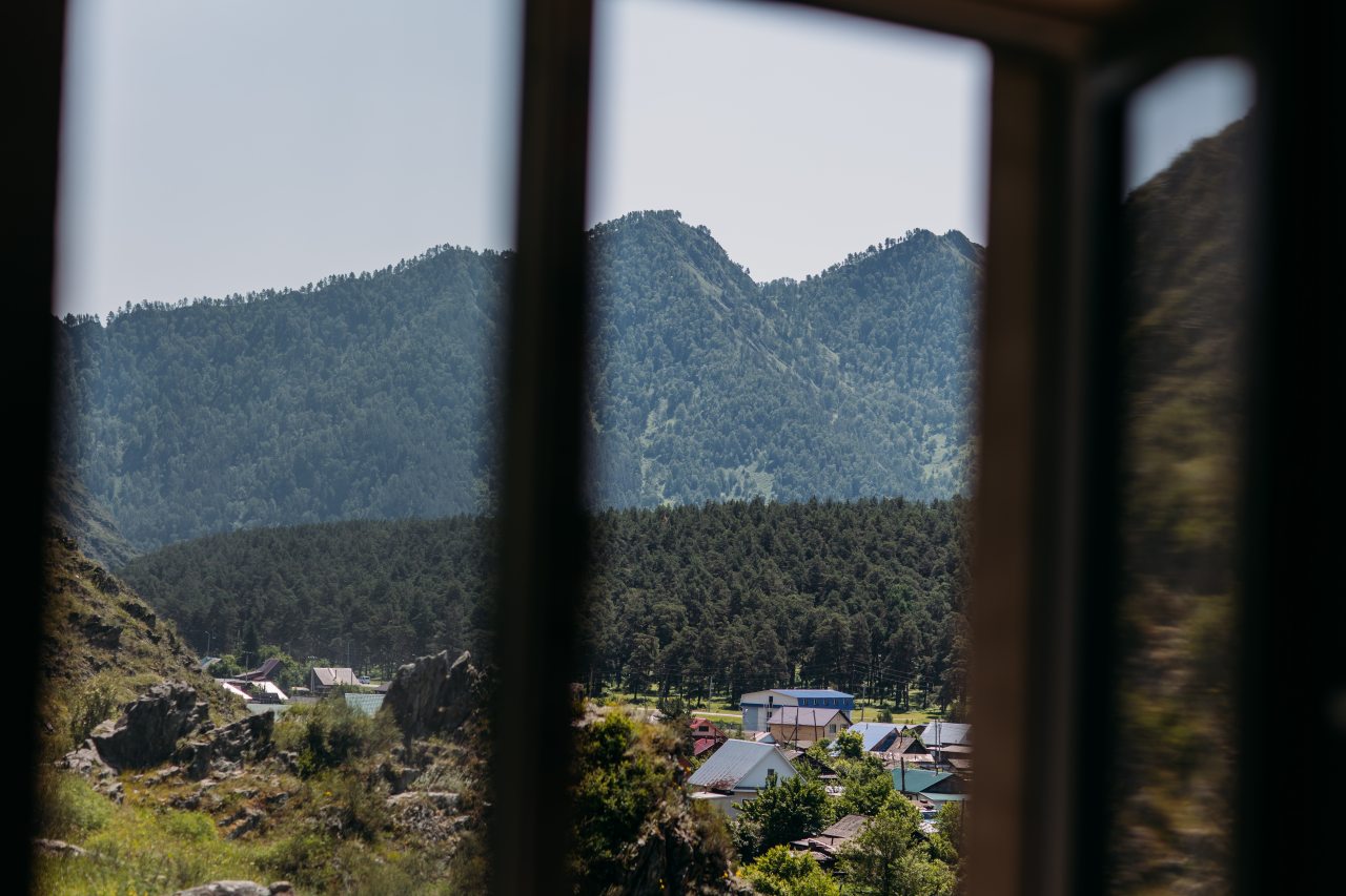 Студио (Благоустроенный номер с видом на горы), Парк-Отель ALTAYPIC