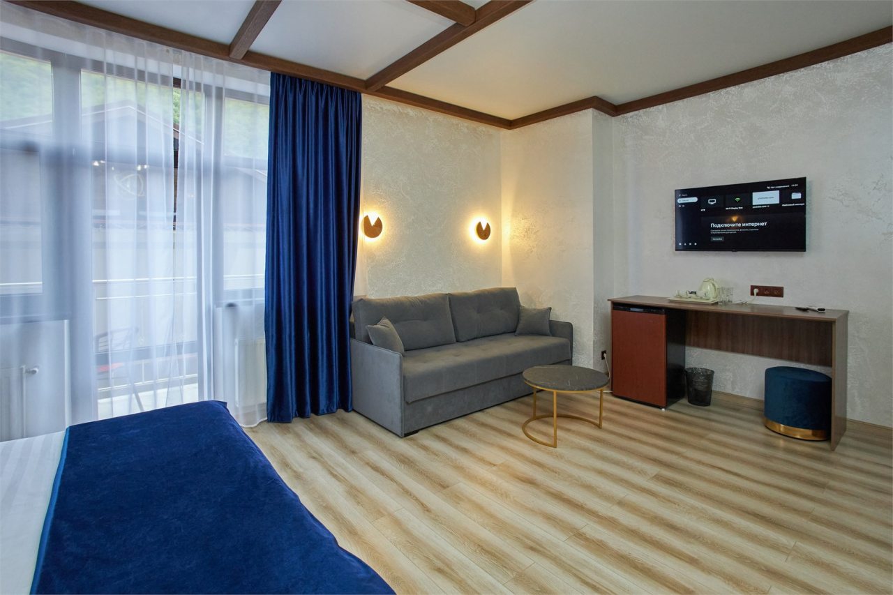 Четырехместный (Полулюкс с двумя дополнительными местами), Отель Astra de Rosa