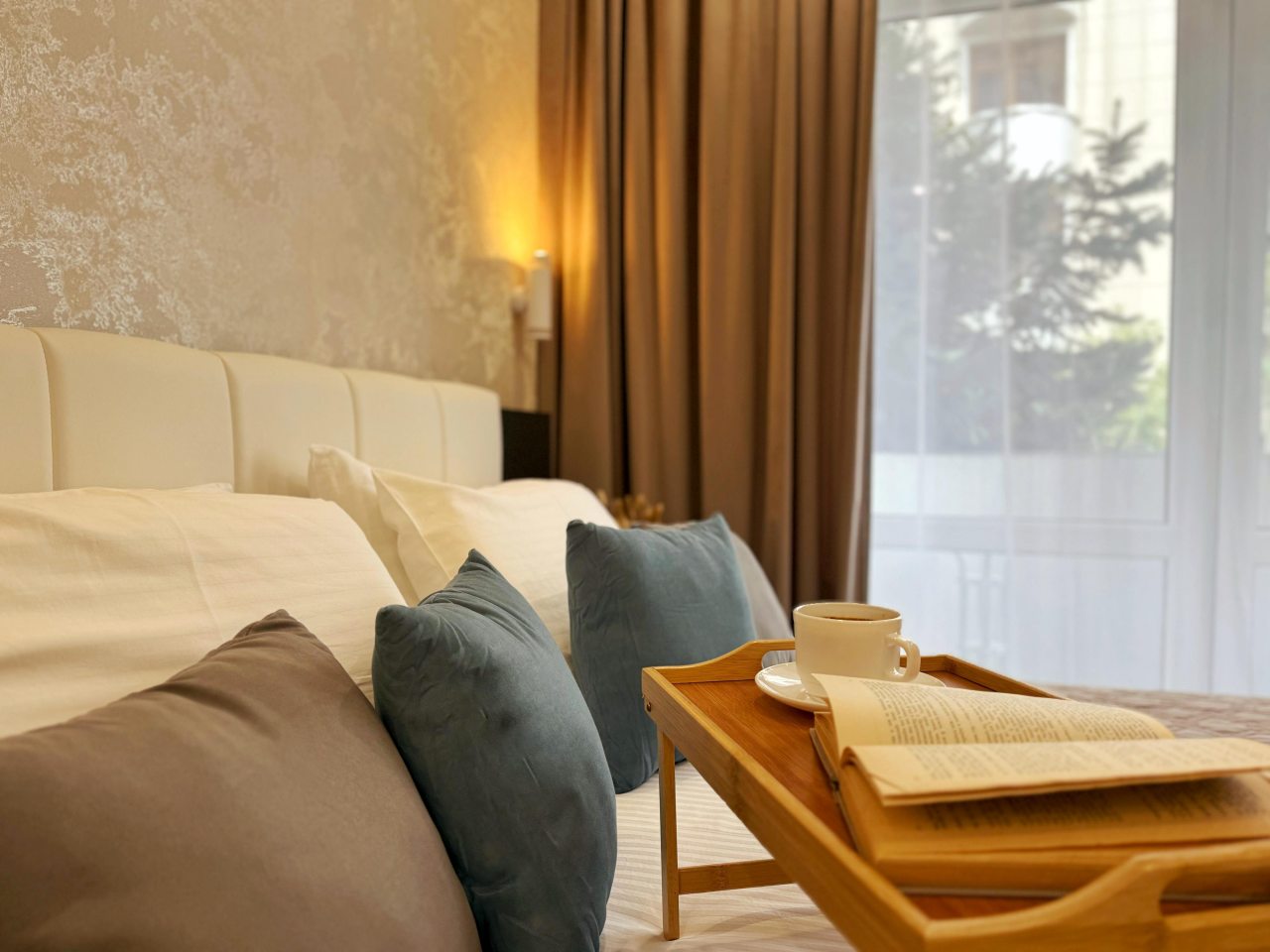 Апартаменты (С небольшим балконом. 3 минуты до Пляжа. Для троих.), Апартаменты Goodwill 3 минуты от моря