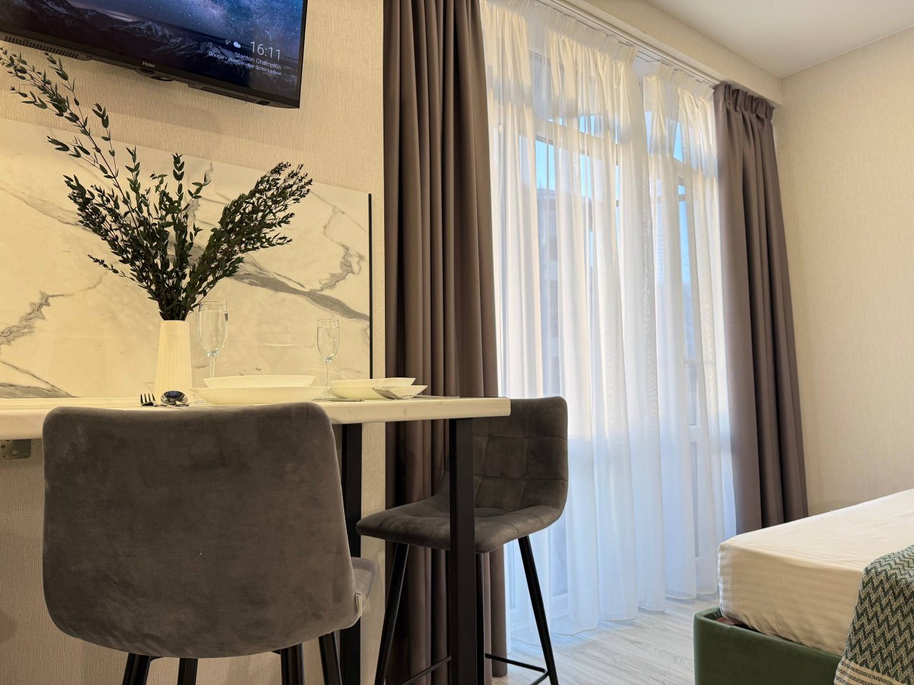 Апартаменты (С балконом. 3 минуты до пляжа. Для четверых), Апартаменты Goodwill 3 минуты от моря