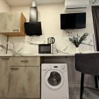 Апартаменты (С балконом. 3 минуты до пляжа. Для четверых), Апартаменты Goodwill 3 минуты от моря