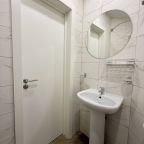 Апартаменты (С балконом. 3 минуты до пляжа. Для четверых), Апартаменты Goodwill 3 минуты от моря