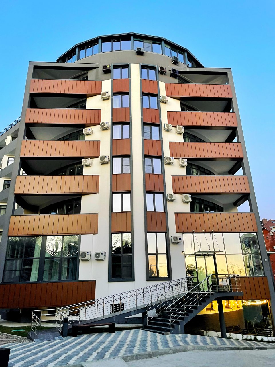 Апартаменты Goodwill 3 минуты от моря, Агой