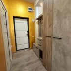 Трёхместный и более (Просторные апартаменты с большими окнами на 4х), Апартаменты Goodwill 3 минуты от моря