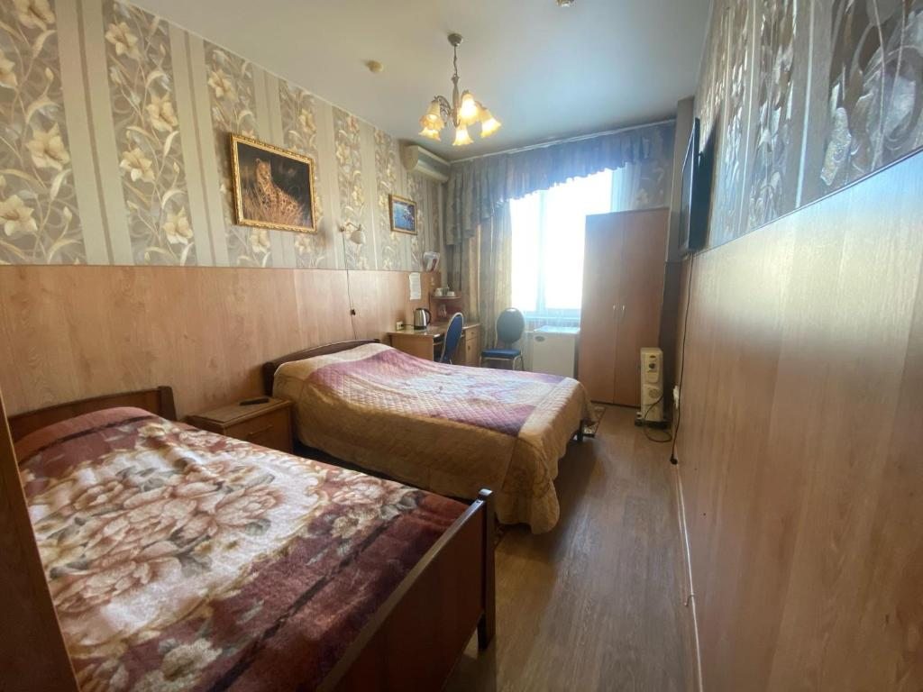 Двухместный (Двухместный номер с 2 отдельными кроватями и душем) отеля Сапфир, Красноярск