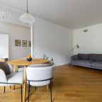 Гостиная, вид на комнаты