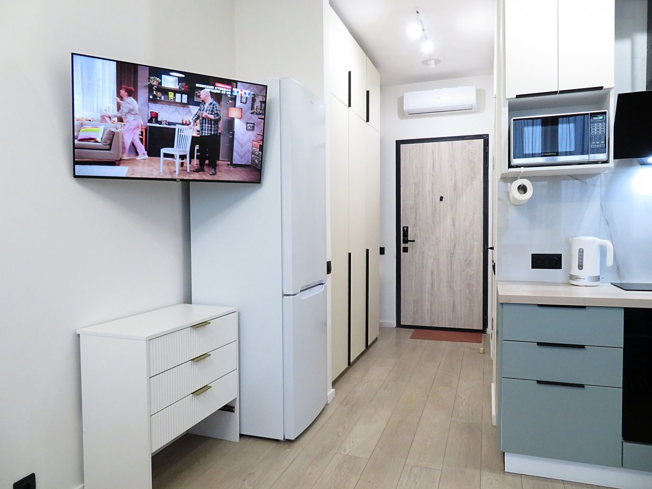 Двухместный (Новая студия рядом с метро), Апартаменты Новая студия рядом с метро