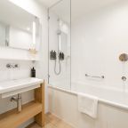 Номер (Привилегия Твин с видом на реку), Гостиница Эрбелия от Васта, Роза Хутор