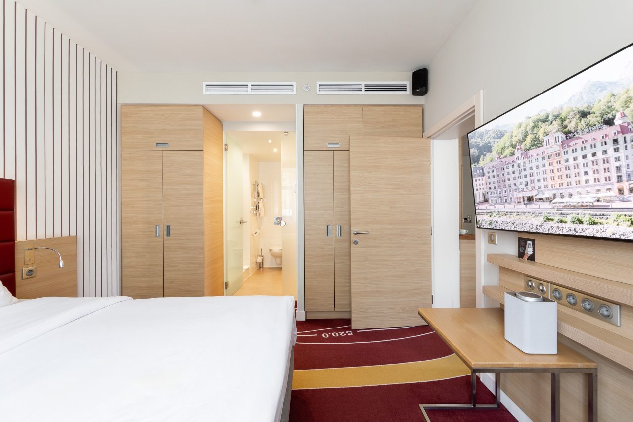 Люкс (Люкс с видом на реку), Гостиница Эрбелия от Васта, Роза Хутор