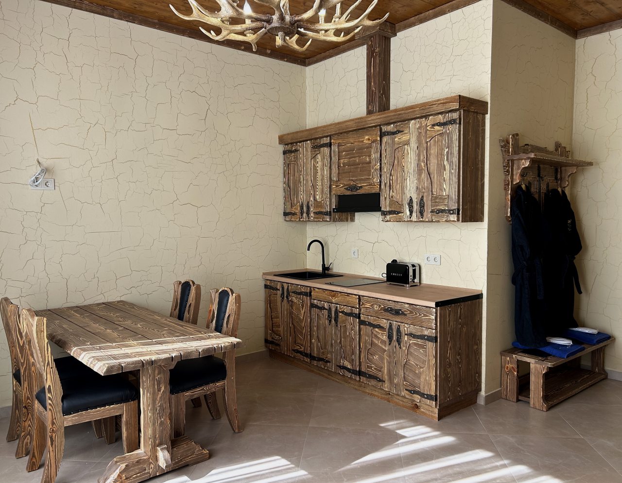 Апартаменты (Делюкс без балкона №6), Спа-отель Mr. Amore