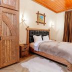 Апартаменты (Стандарт улучшенный с балконом №1), Спа-отель Mr. Amore