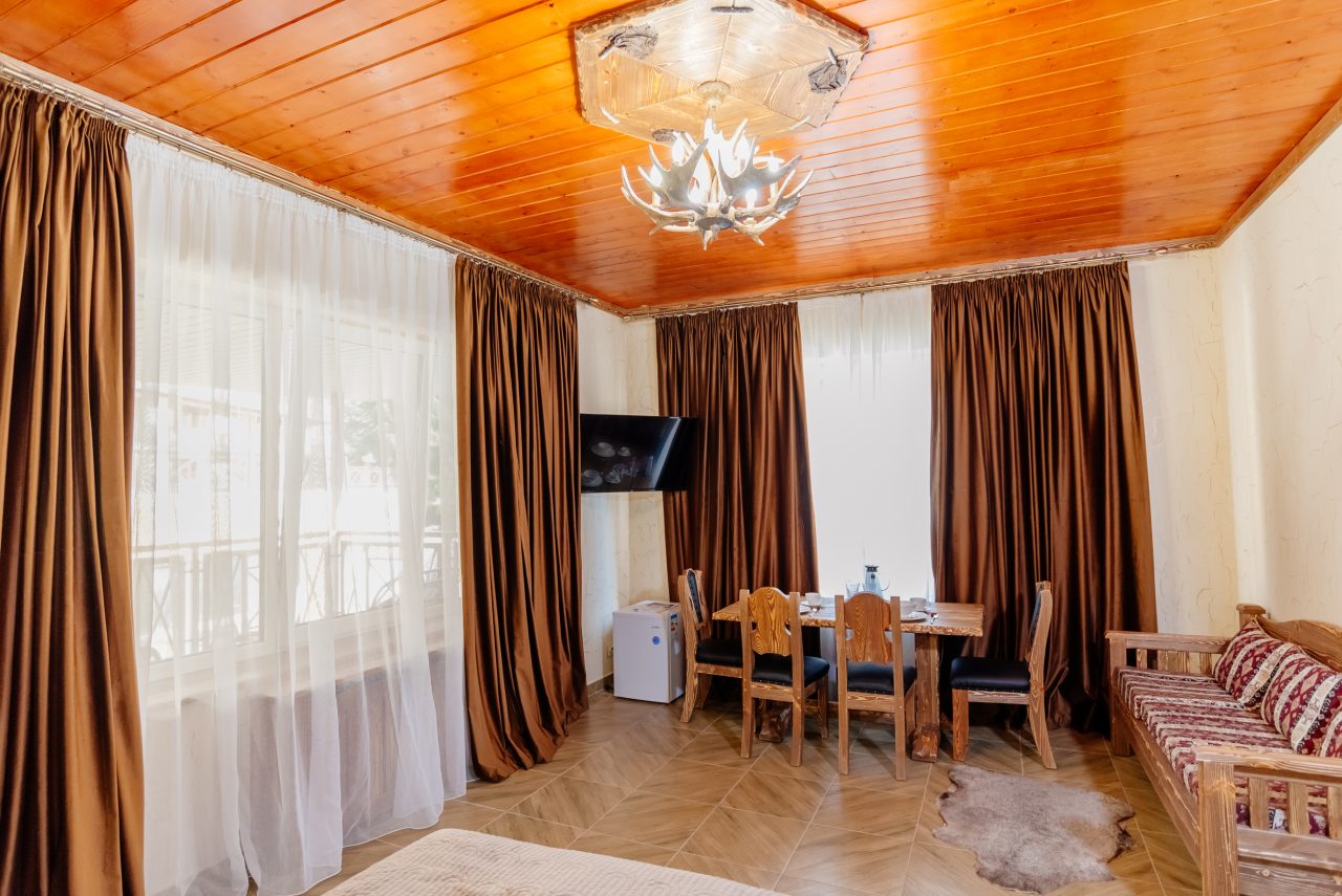 Апартаменты (Стандарт улучшенный с балконом №1), Спа-отель Mr. Amore