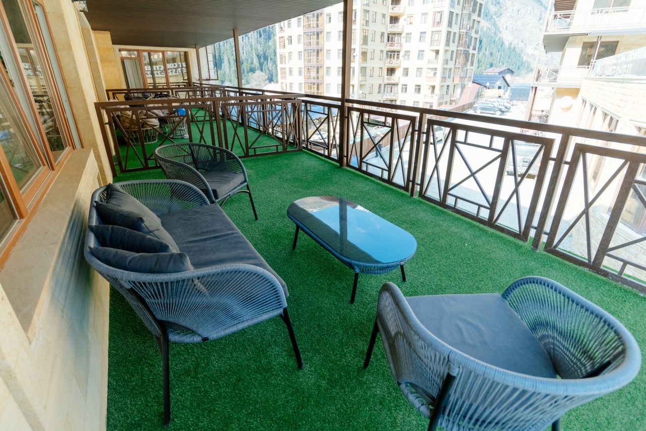 Апартаменты (Стандарт улучшенный с балконом №1), Спа-отель Mr. Amore