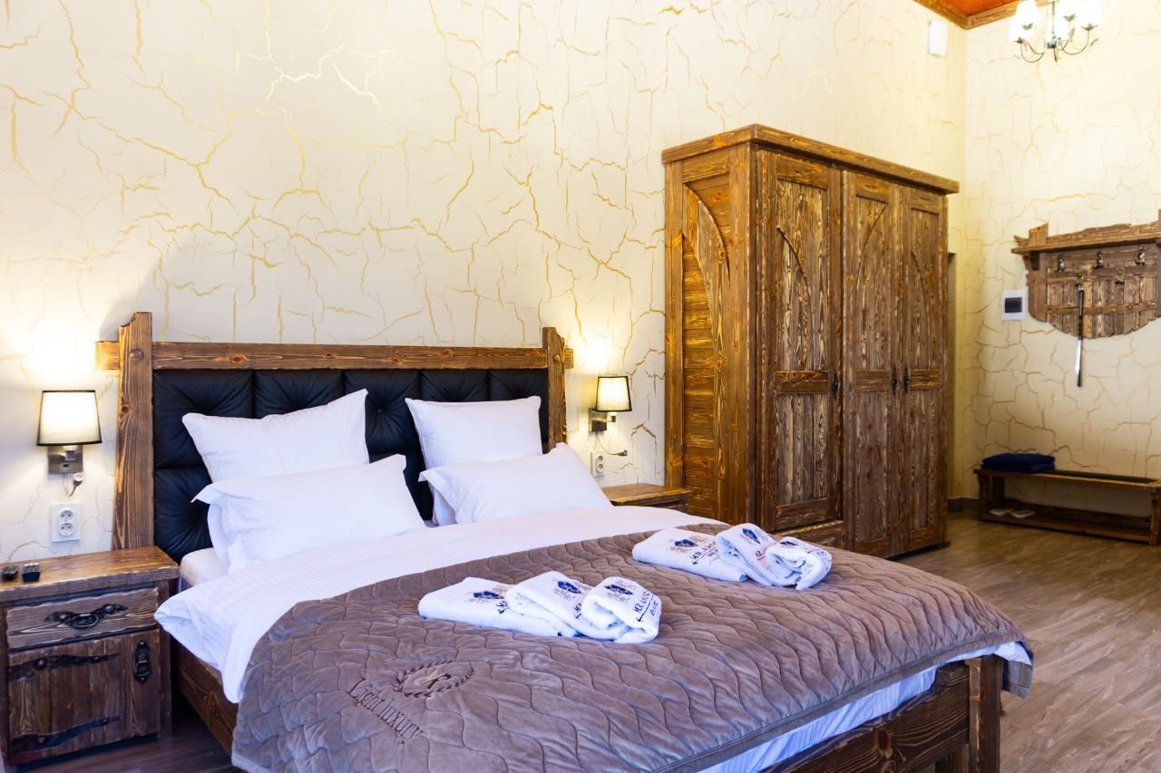 Апартаменты (Стандарт с балконом №3), Спа-отель Mr. Amore