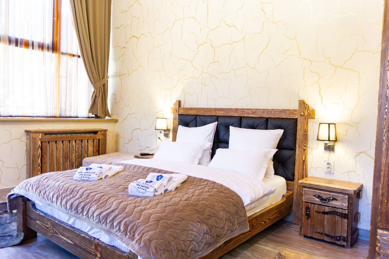 Апартаменты (Стандарт  с балконом 10 эт), Спа-отель Mr. Amore