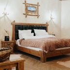 Апартаменты (Стандарт улучшенный с балконом 2 корпус), Спа-отель Mr. Amore