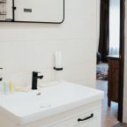 Апартаменты (Люкс двухкомнатный 2 корпус), Спа-отель Mr. Amore