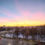 Апартаменты (Светлая однокомнатная квартира в центре города на Богдана Хмельницкого 59), Апартаменты Светлая однокомнатная квартира на Богдана Хмельницкого