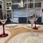 Зона кухни и столовой