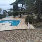 Полулюкс (Полулюкс, вид на море, балкон, 1 этаж), Апартаменты Каприз-Люкс