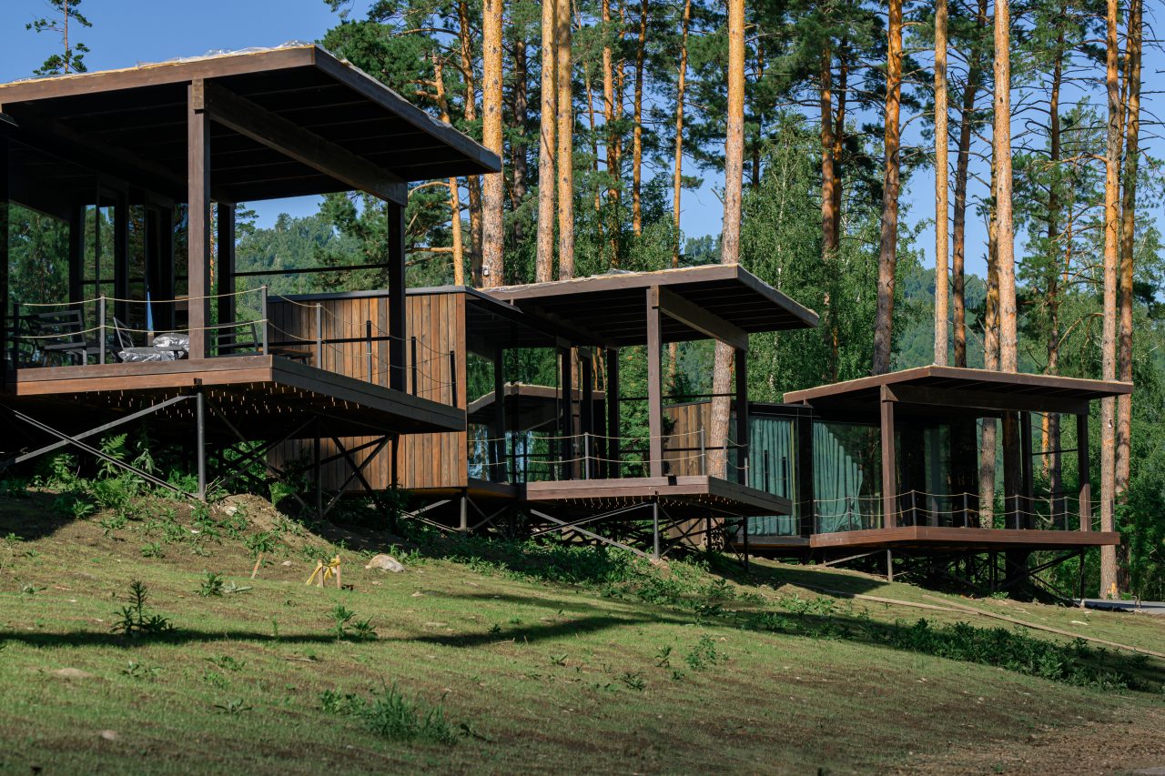 Вилла (ДОМ НЕБО), Отель D.O.M. Катунь