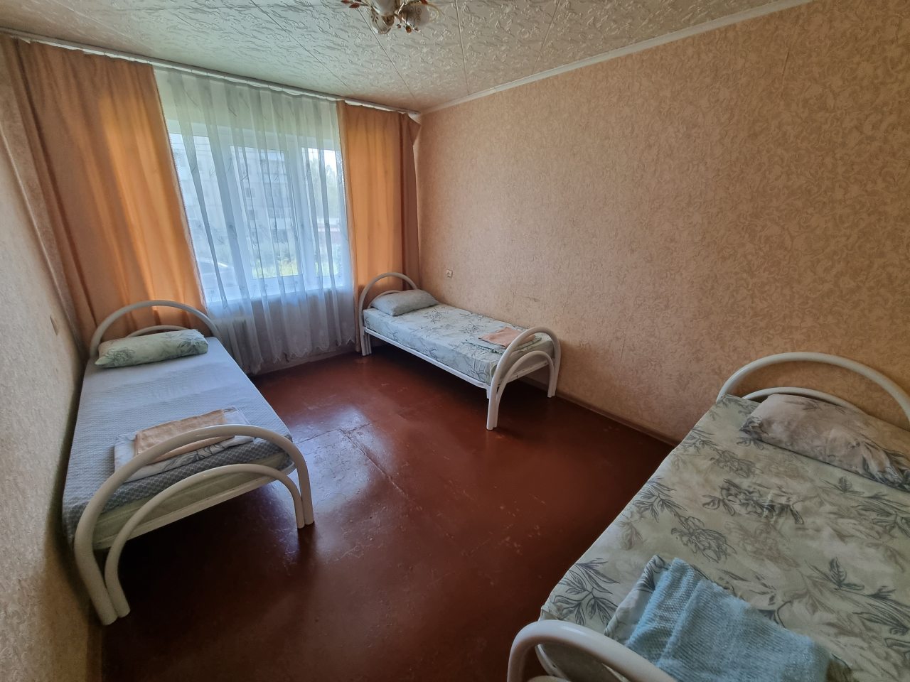 Жильё полностью ваше, Апартаменты 2-х комнатные 3-й мкр 6а